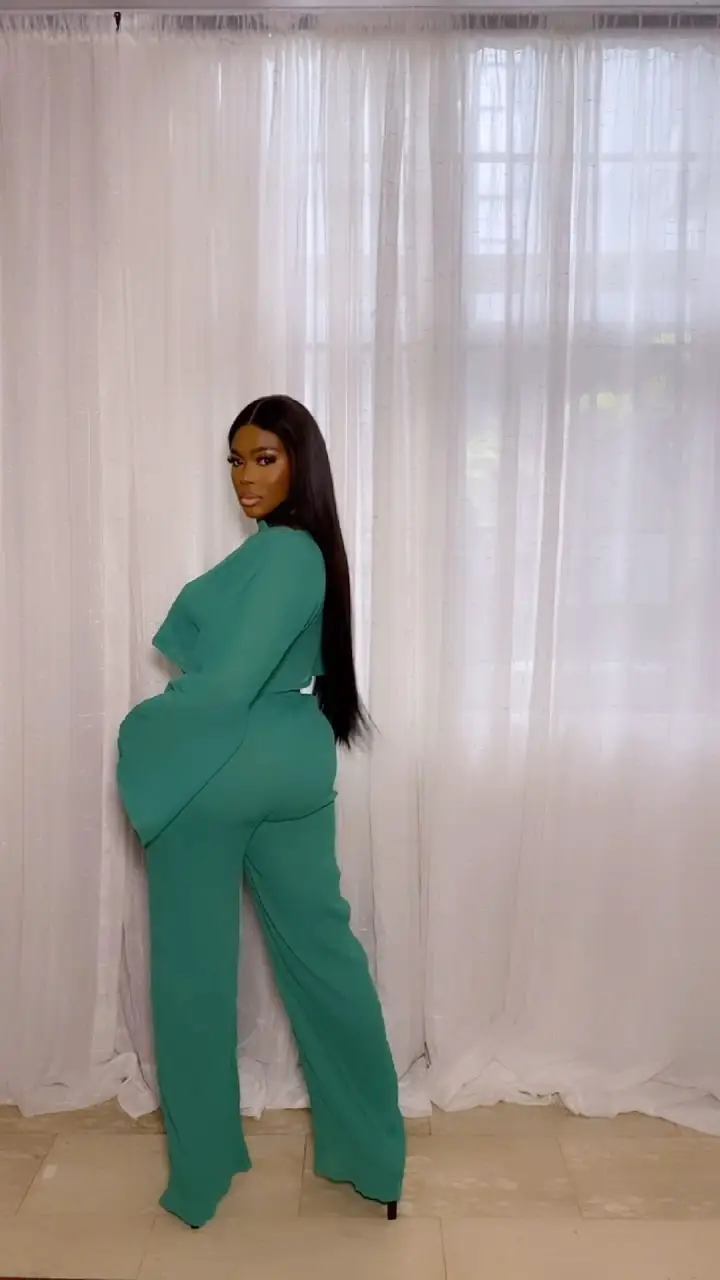 Flare-sleeve crop top & pant set — Green